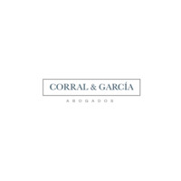 Corral y García Abogados Logo