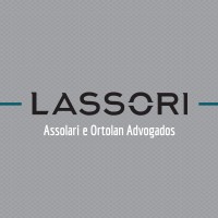 LASSORI | Assolari e Ortolan Advogados Logo