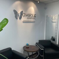 Monarque Conseil - Cabinet de Services Financiers Logo