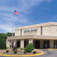Starr Regional Medical Center Logo