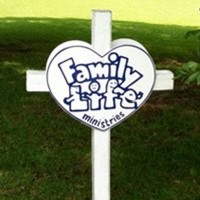 Family Life Ministries, Inc. Logo