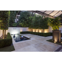 Signature Landscape Contractors, LLC. Logo