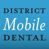 District Mobile Dental Logo