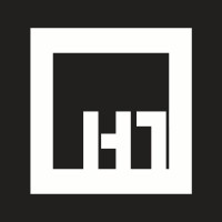 HIGH TOWN Decoration& Contracting W.l.l Logo