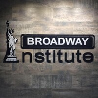 BROADWAY INSTITUTE - American English Center Logo