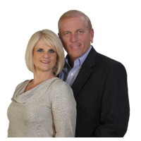 The LaVoy Team Logo