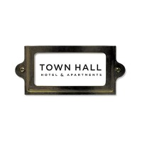 Town Hall Hotel Logo