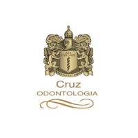 Cruz Odontologia Logo