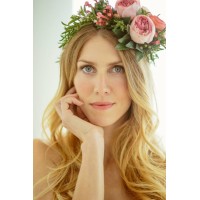 Jenessa Blaine LLC Logo