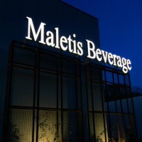 Maletis Beverage Logo