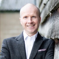 Innovate to Success Limited - Ian Luckett Logo