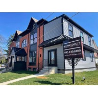 RE/MAX DIRECT Residential / Commercial Realty Logo