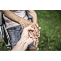 Med-South, Inc. & Affiliates | Helping People Live Better Logo