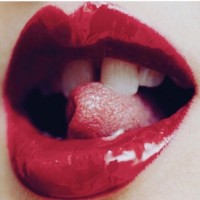 LIPSTICK CONSULTANCY Logo