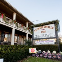 Plumsteadville Inn Logo
