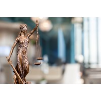 Lashier Law Firm Logo
