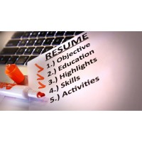 CAREER PROPELLER / RESUME/CV/COVER LETTER/LINKED-IN PROFILE WRITER Logo