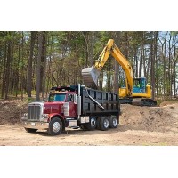 Diamond Hauling and Recycling, Inc. Logo