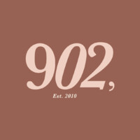 902 Showroom Logo