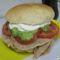 Sangucheria BuenGusto Logo