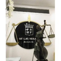 DE LAS HERAS ABOGADOS Logo