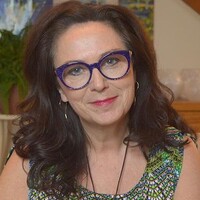 Colette Robicheau & Associates - Productivity and Executive Presence Coaching. Logo