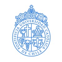 Diplomados y Cursos UC | Chile Logo