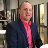 Entrepreneurs Meetup Hub Logo