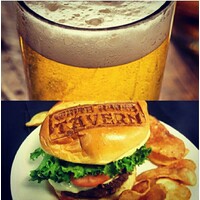 White Horse Tavern Logo