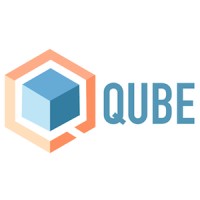 Queens University Business and Engineering Logo