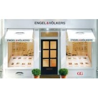 Engel & Völkers Wellesley Logo