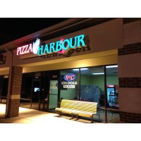 Pizza By The Harbour Logo