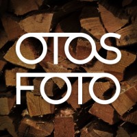 Valokuvaaja Tuomas Nironen • Otosfoto Logo