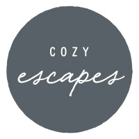 Cozy Escapes, LLC Logo