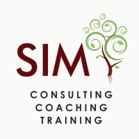 SIM Consultores Logo