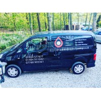 Roses Cleaning Services Logo