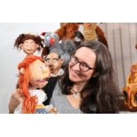 Barefoot Puppet Theatre Logo