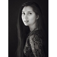 Mahnoor Portrait Art Logo
