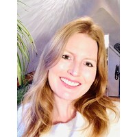 Life Uncluttered Logo