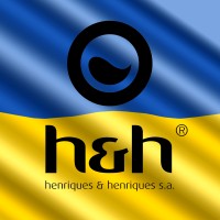 Henriques & Henriques Logo