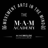 The MAMACADEMY Logo