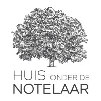 Huis onder de Notelaar Logo