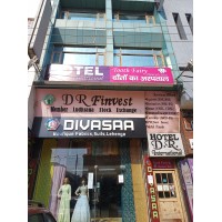 D R Finvest Logo
