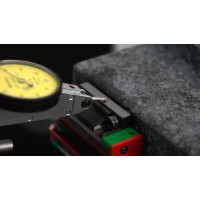 Precision Machine Logo