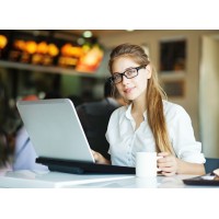 Easy Online Outsourching Logo