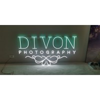 Divon Photography Logo