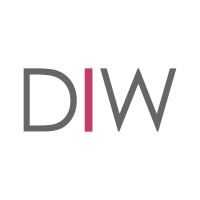 Douglas Wallace Architects Logo