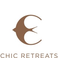Chic Retreats Logo