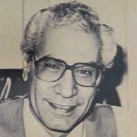 Dr. Abdulla Kamal Medical Center Logo