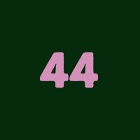 44 Larkmoor Creative Logo